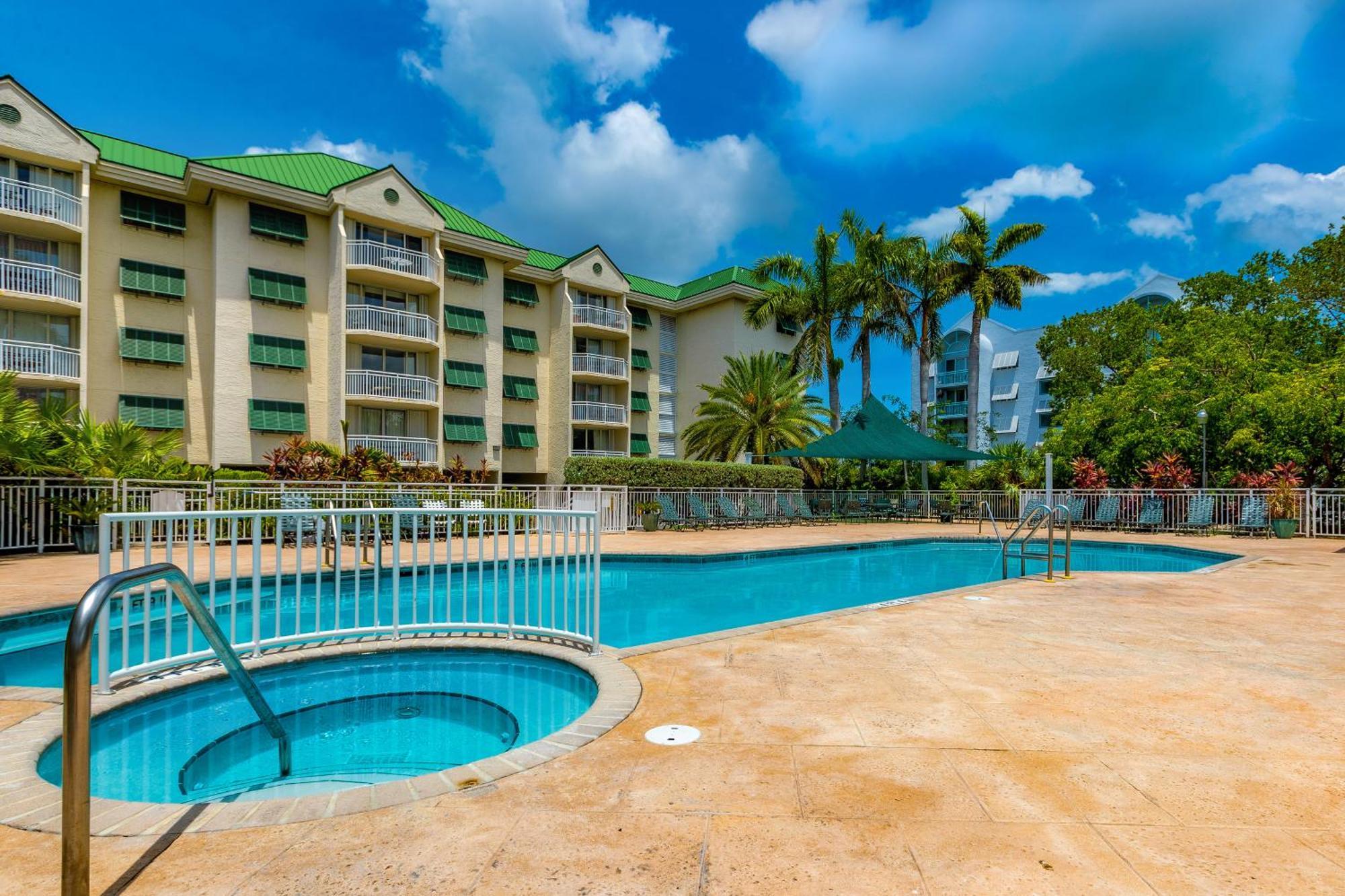 Sunrise Paradise Escape #407 Appartement *